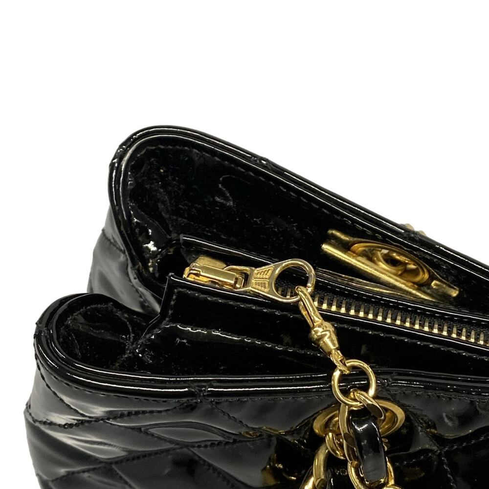 Chanel Matelasse Shoulder Bag - Picture 12 of 15